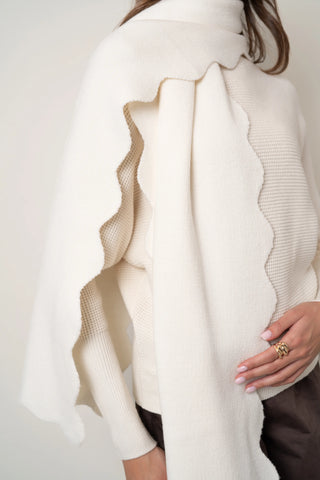 The Scallop Trim Scarf