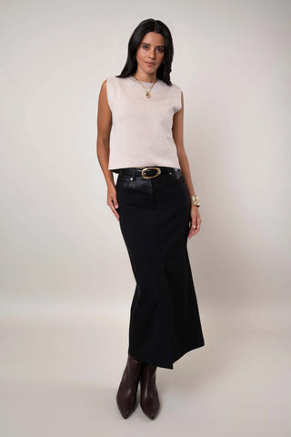 The Sleeveless Crewneck Top