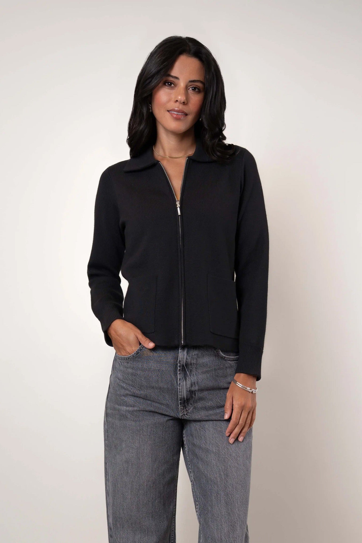 Cyrus - The Zip Collar Cardigan