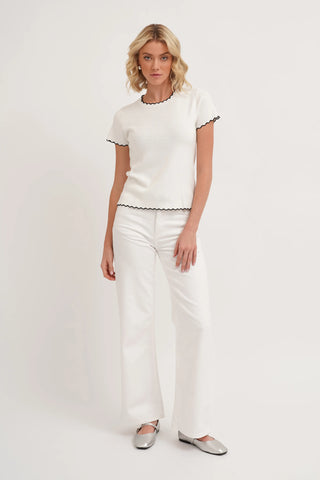 The Scallop Edge Tee