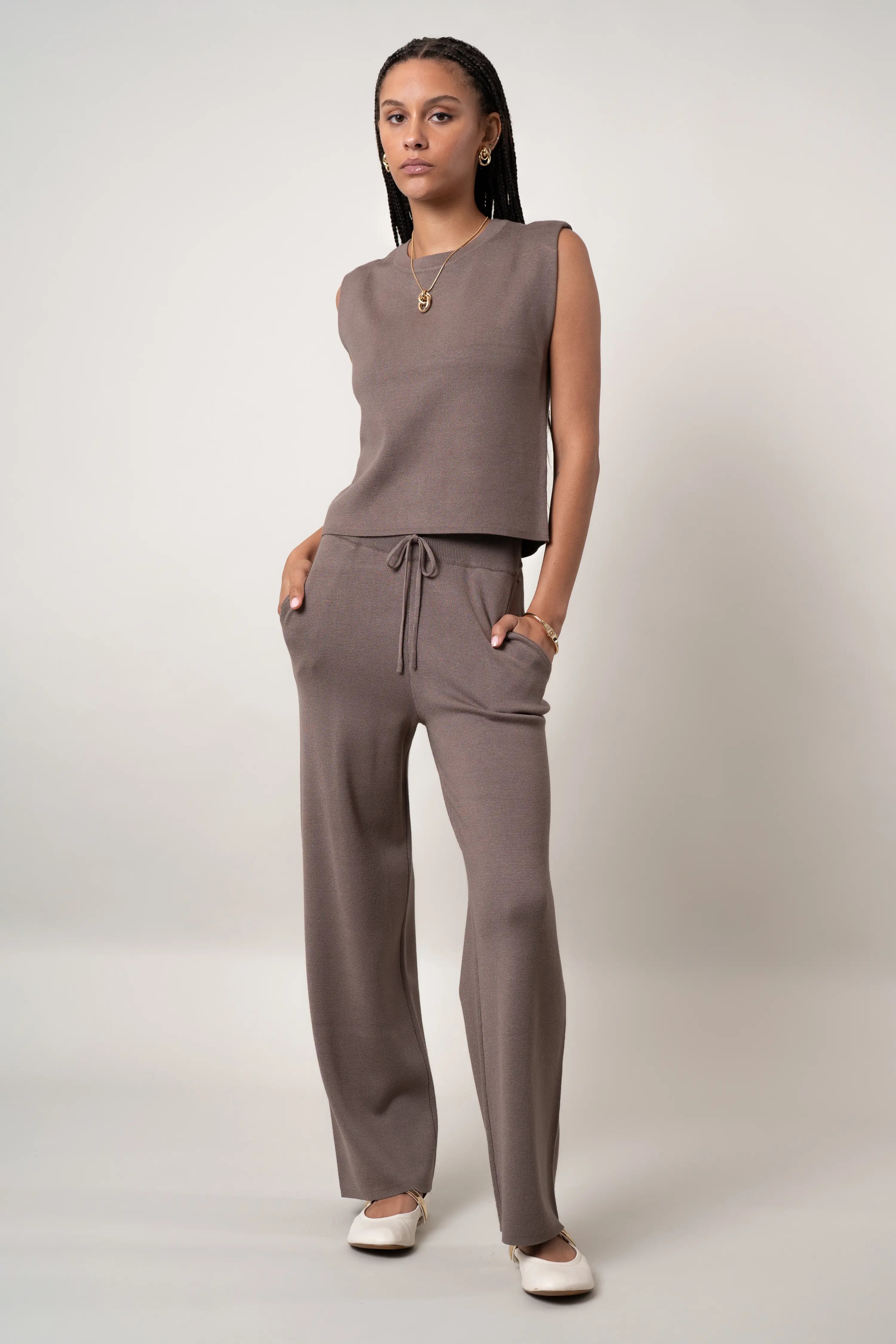 SWAN LAKE Two-piece Top ベージュ Amazon.com: ZESICA Women's 2 Piece Outfits Set 2025 Casual