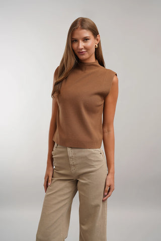 The Modern Shoulder Sweater Tank