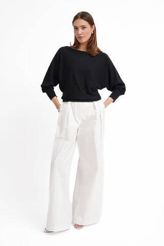 The Quiet Contrast Pullover
