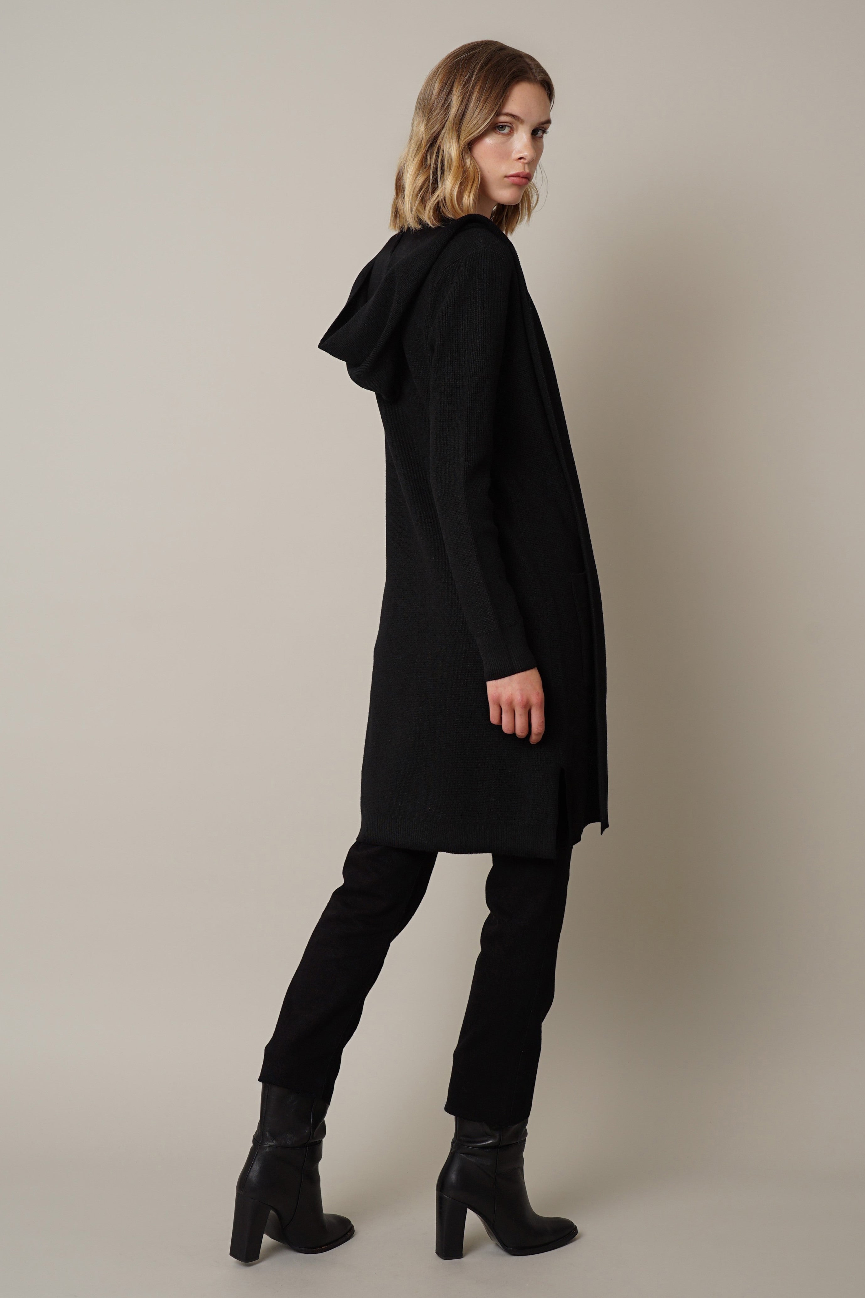 Black hooded best sale cardigan with pockets